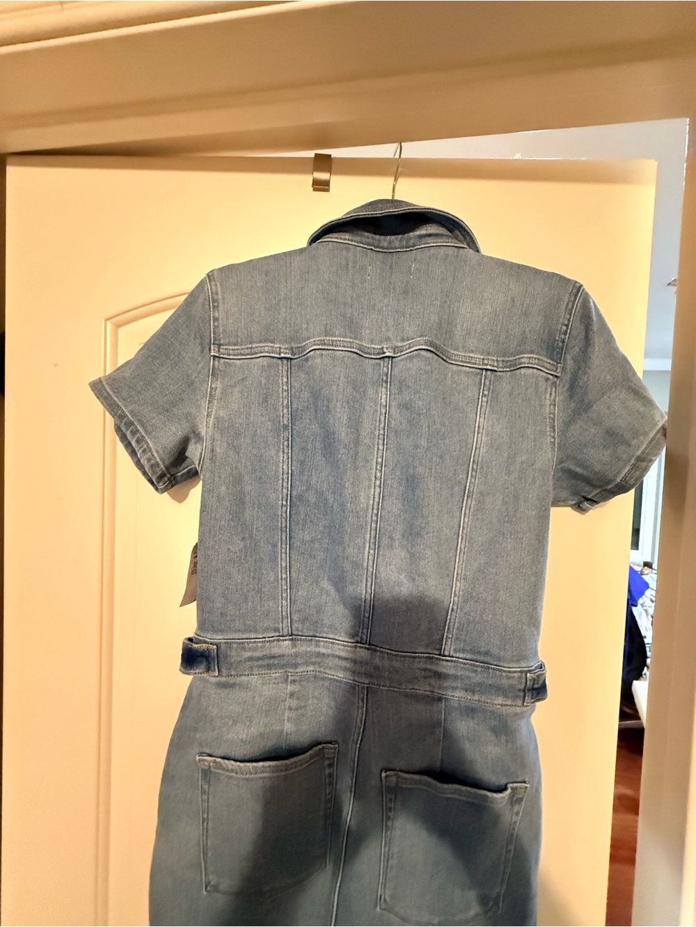 Good American Light Blue Denim Short-Sleeve Jumpsuit Overalls - Picture 6 of 7